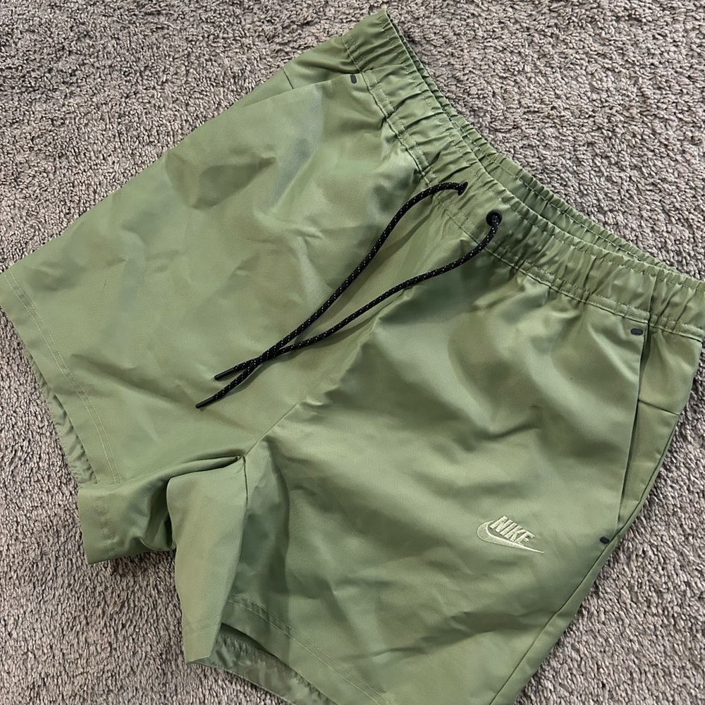 Nike Men's Olive Athletic Shorts